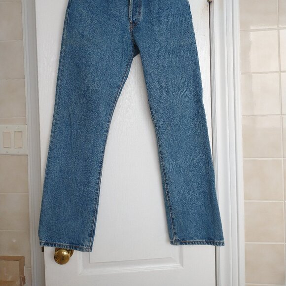 Levi's 501 Vintage Straight Leg Women's Jeans - Picture 11 of 11